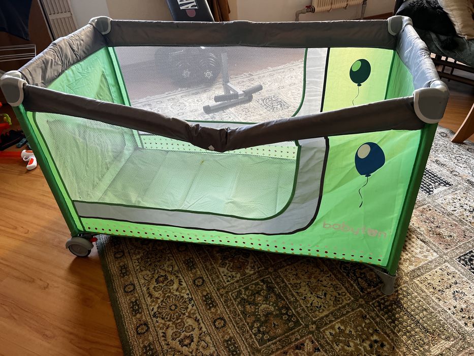 Детский манеж babyton