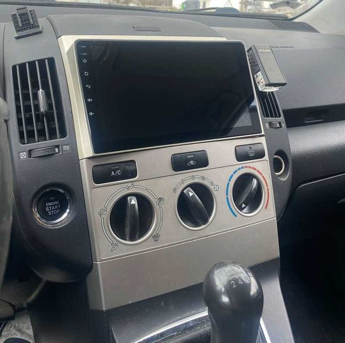 Мултимедия Android навигация за Toyota Corolla Verso