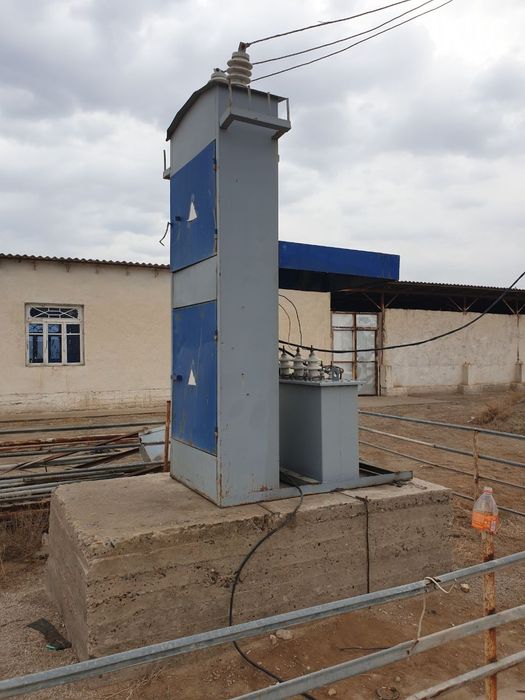 Навои шахарда кучмас мулк сотилади