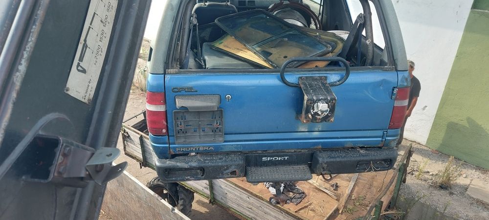 Opel frontera 2.0i    1994