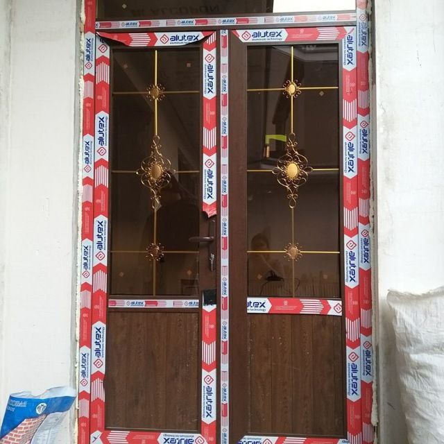 Акфа хизмати ром ва эшиклар