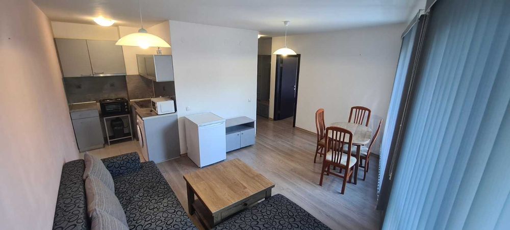 Дава се под наем Двустаен апартамент в Пловдив, Център - 59 кв.м за 422.79 € - Снимка #1