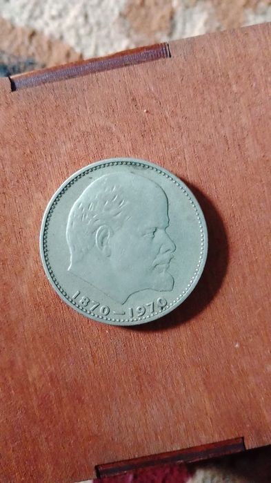 Продается монеты по цене договаримся