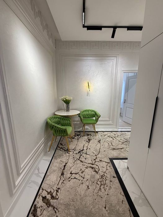 3 xona 7 qavat 86m2
8 qavatli elitniy dom
Or: Buxara siti(  soliq)
Jih