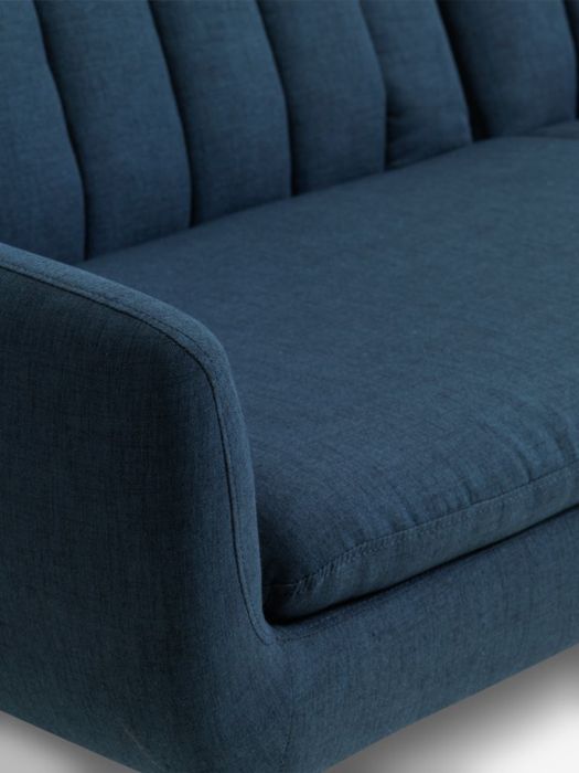 Разтегателен триместен диван тъмносин текстил