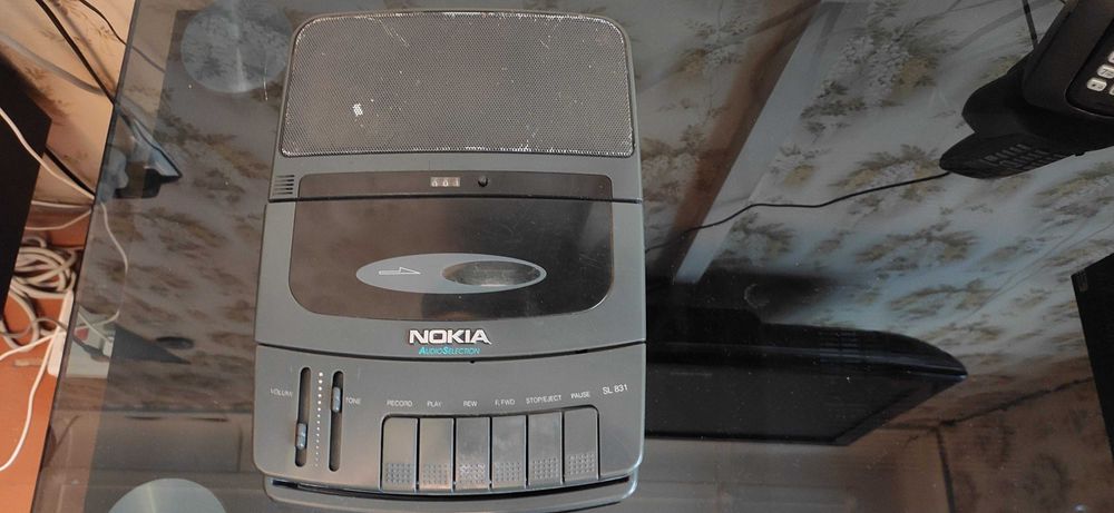 Ретро - Nokia SL 831- переносной магнитофон