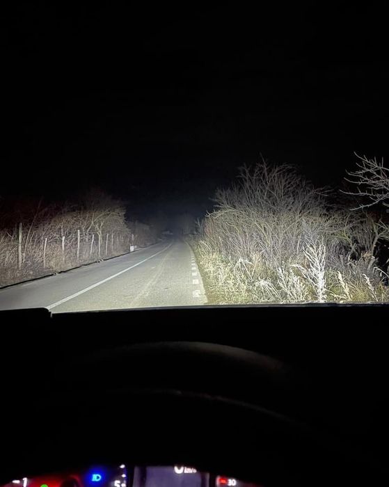 Nou!! Set 2 becuri Led D1s canbus  alb rece pur 6000k