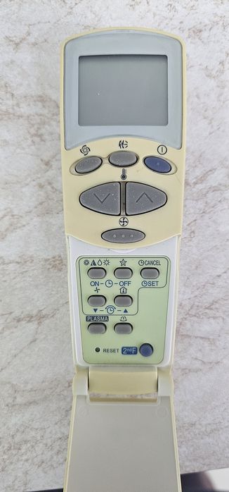 Оригинално дистанционно климатик LG
