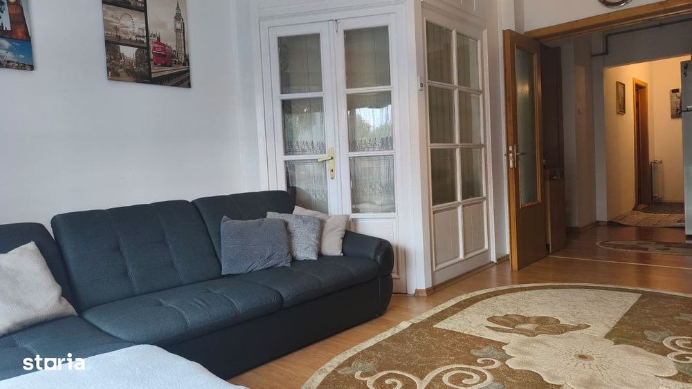 Apartament 2 camere in Deva, zona Piata Centrala, Etaj 2