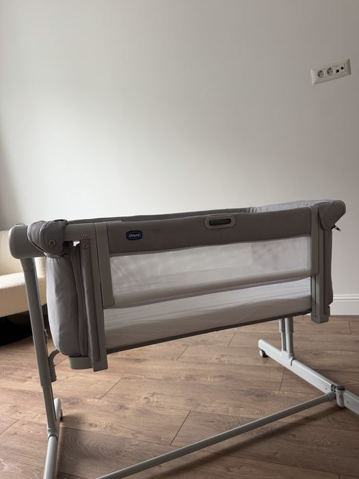 Pătuț atașabil Chicco Next2Me Magic Evo – Grey Mist (gri), 0 luni+