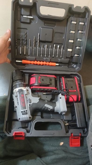 Crown Shurpover sotiladi