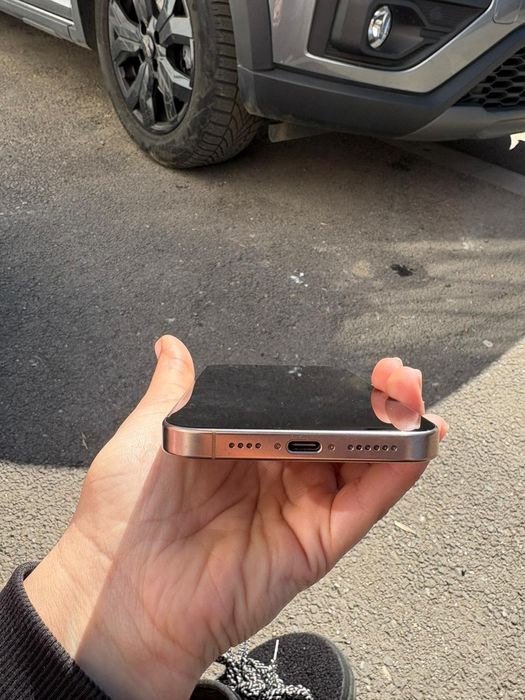 Iphone 16.pro max impecabil