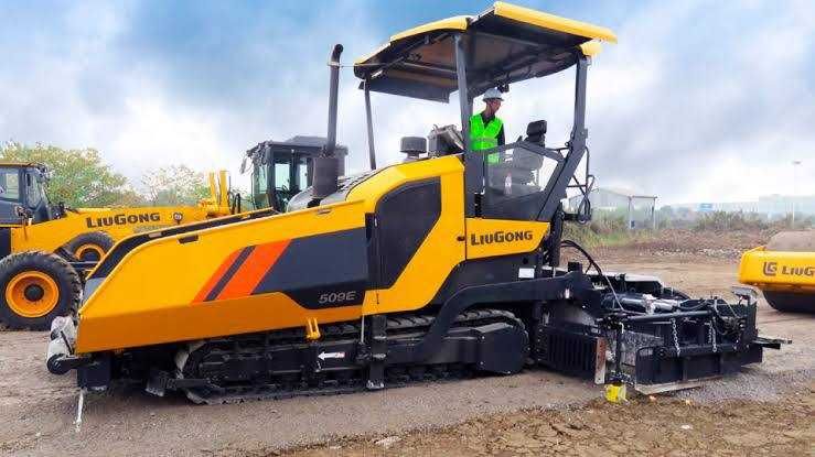 Асфальтоукладчик LiuGong 506E  6mt