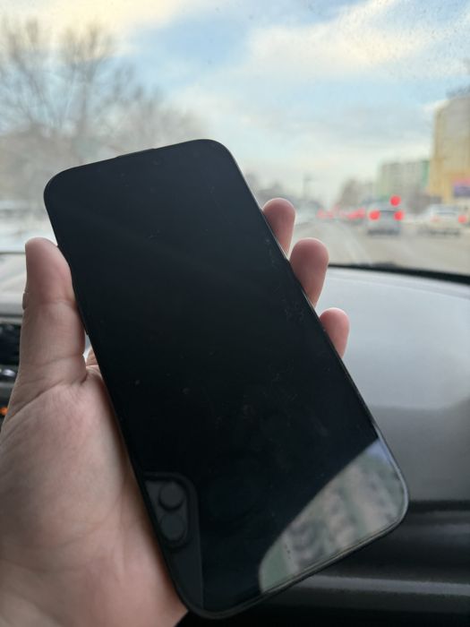 Продам Iphone 16 pro max
