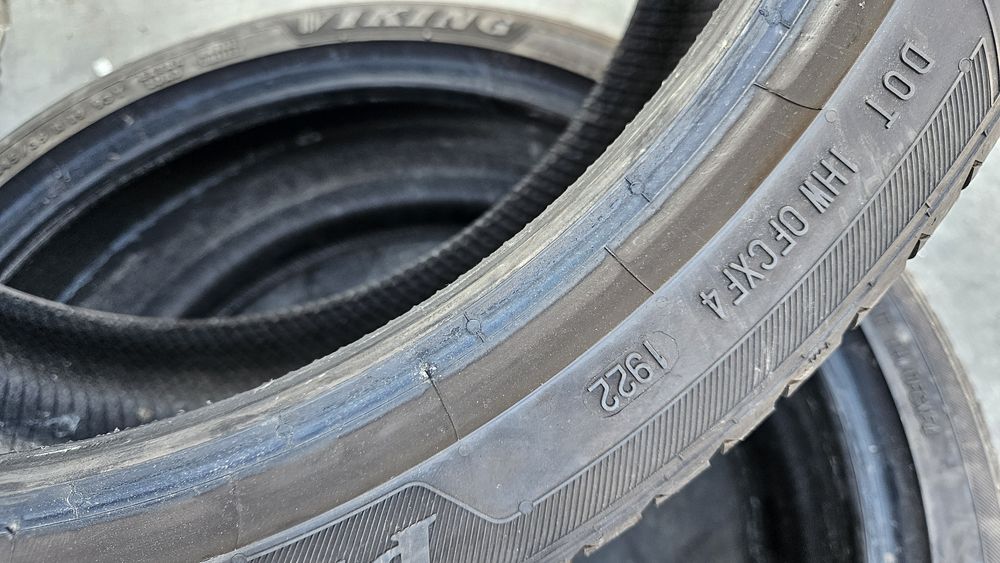 2бр гуми 245 35 19 дот 22