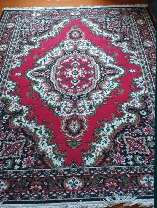 Продаётся ковёр 2х3