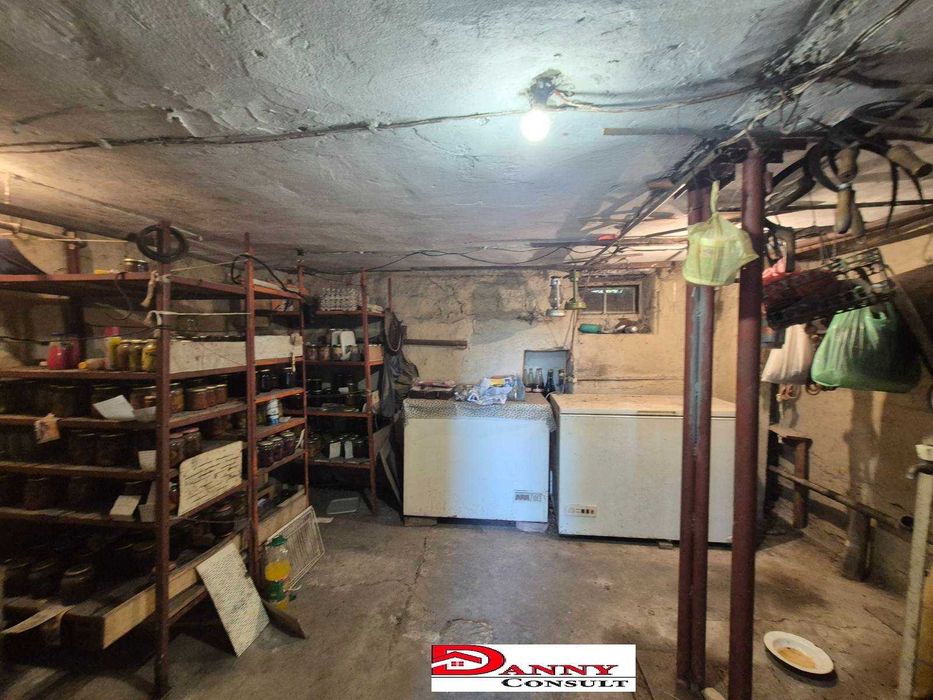 Продава се Къща в Велико Търново, Акация - 137 кв.м за 183 €/кв.м - Снимка #17