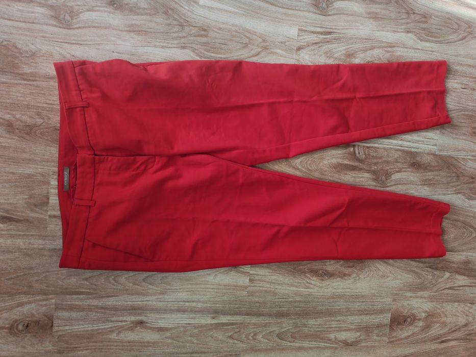 Pantaloni femei rosii