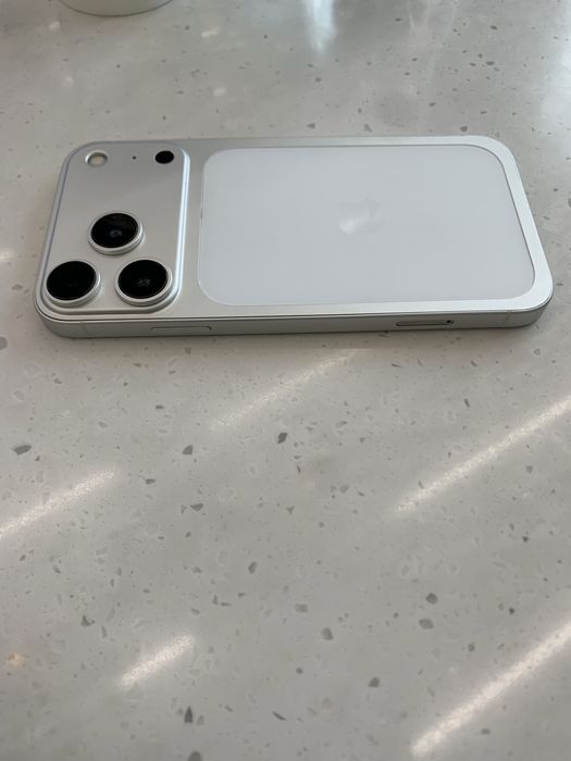 Iphone xr 17 pro 64