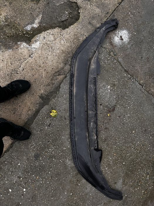 Spoiler inferior bară față vw golf 7.cod:5g0805915.j.