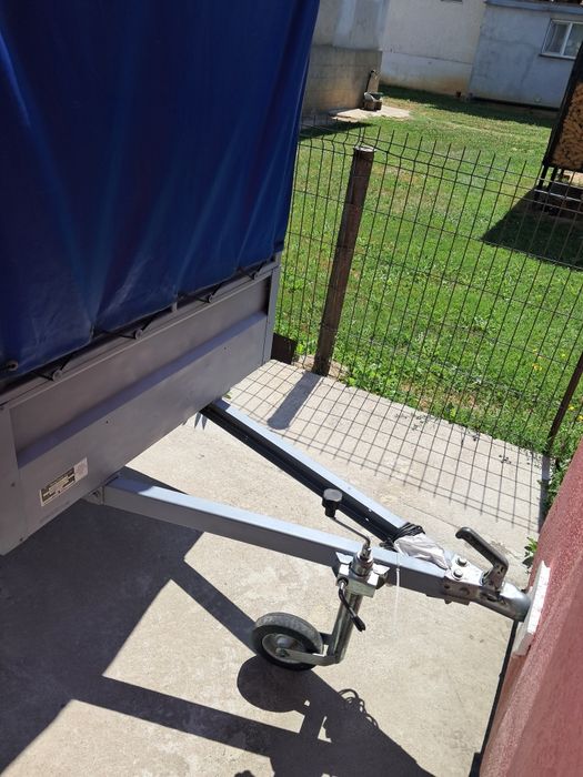 Remorcă de vânzare