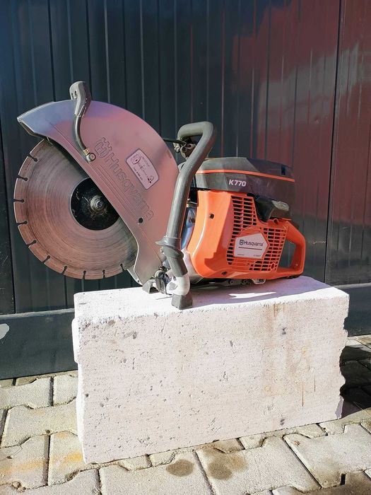 Inchiriem masini de taiat asfalt/beton