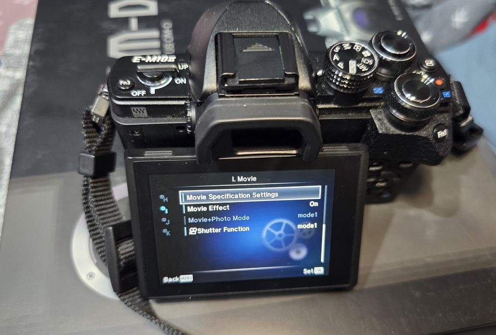 Olympus em10 mark ii 16mp mft