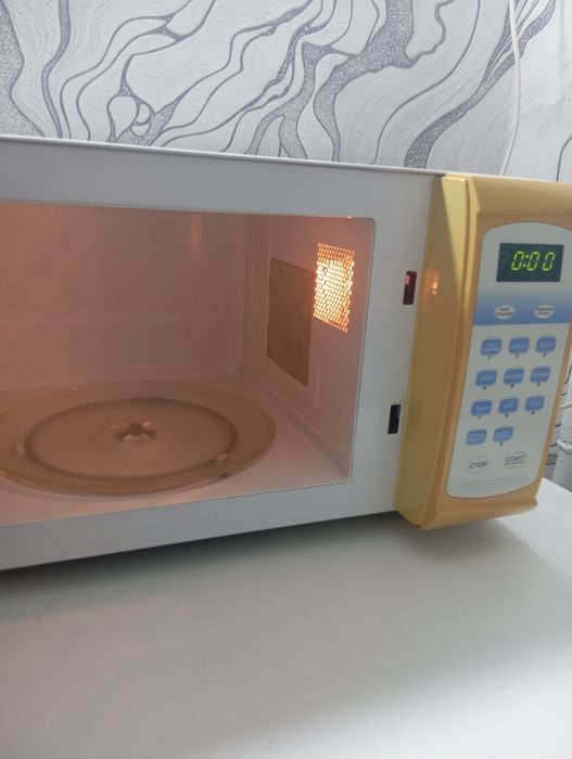 Продам микроволновку