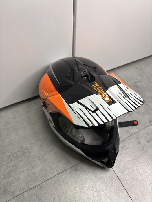 Каска ONEAL размер м