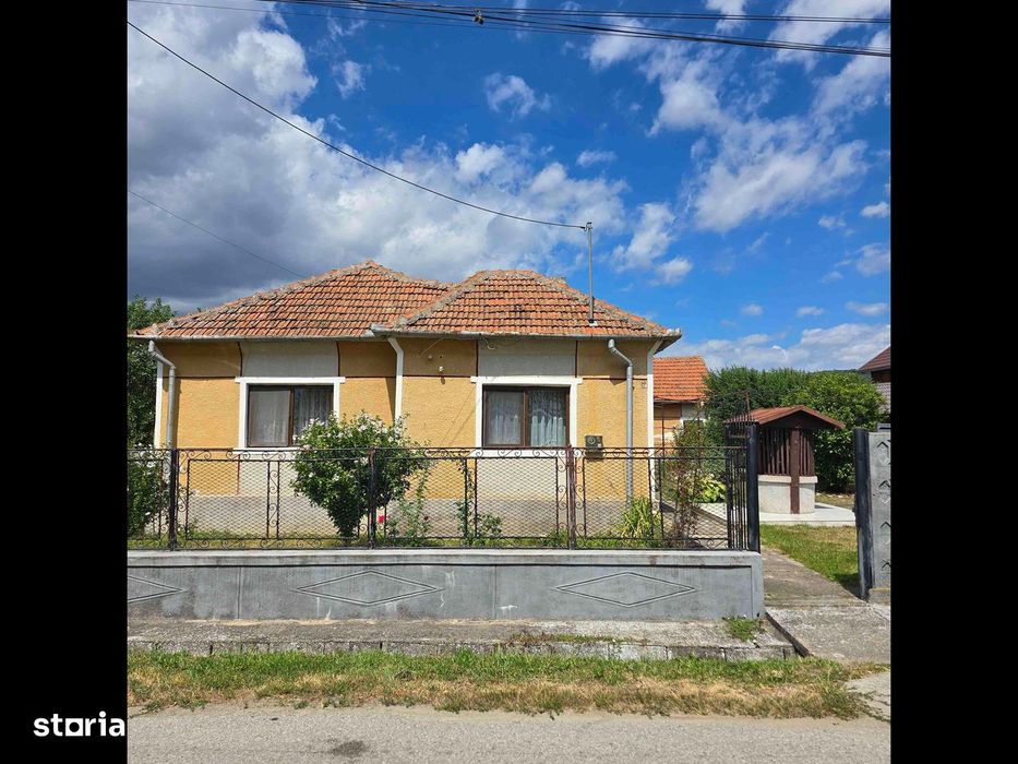Casă Hațeg, teren generos.