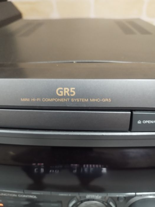 Музыкальный центр Сони