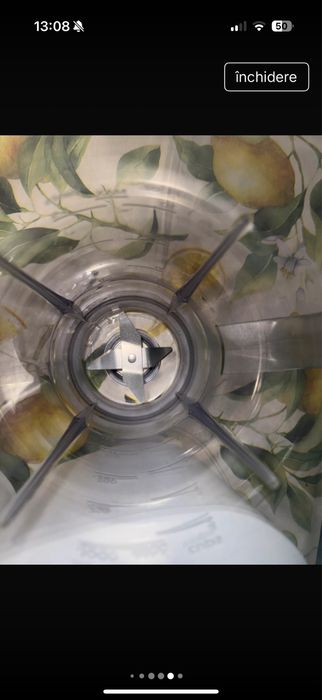 Blender Philips cu defect estetic