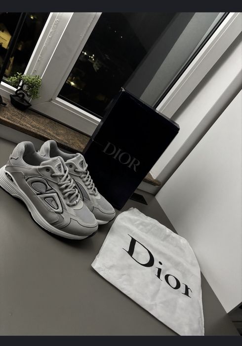 Adididasi Dior B30