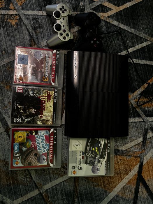 Ps3 ultra slim 400gb