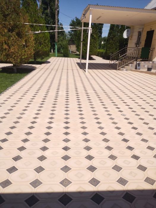 Брусчатка бордюр латок люк