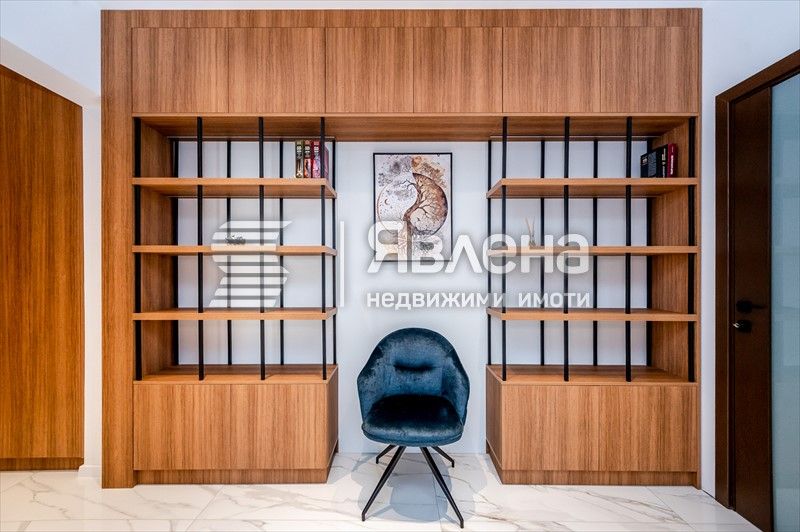 Дава се под наем Тристаен апартамент в София, Център - 94 кв.м за 2300 € - Снимка #5