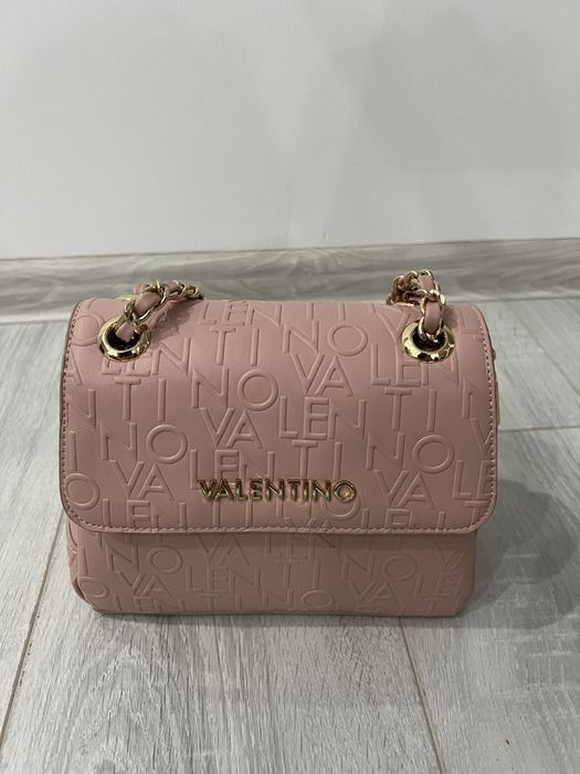 Valentino чанта за през рамо ‘Pattina’