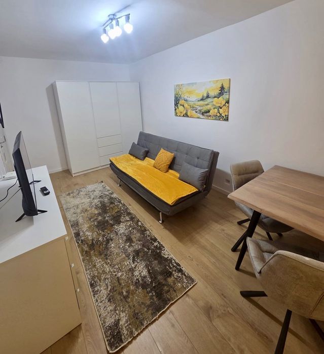 Garsonieră de închiriat! Turda, Micro 2, etaj 2, izolată.