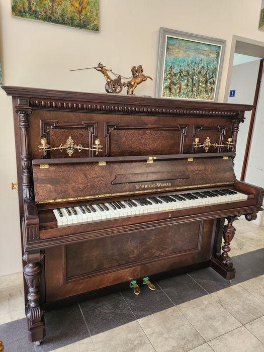 Реставрация на пиана.