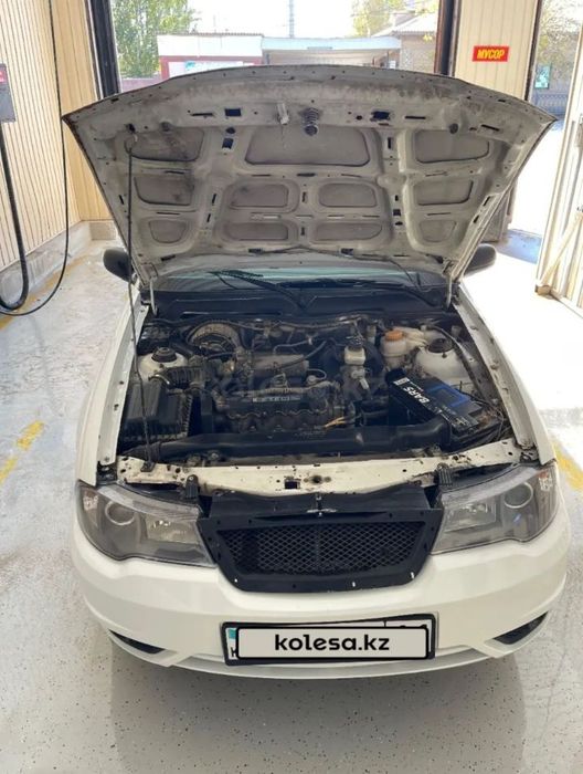 Машина Nexia 2 2012 год