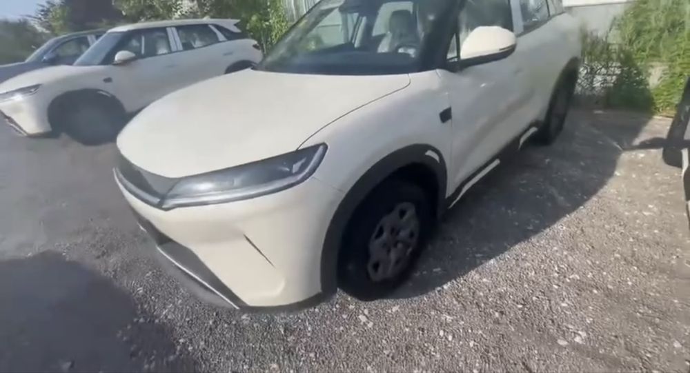 BYD Yuan Up Smart EV 401 km 2026/26 Sotuvda tayyor