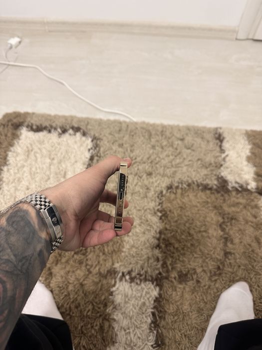 Iphone 13 pro , iphone 15 pro