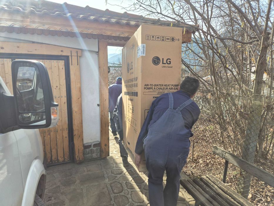 Продажба и монтаж на термопомпи, пелетни котли, соларни панели