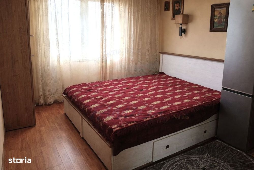 Garsonieră de vânzare – Etaj 4, zona Micro 40, Galați
