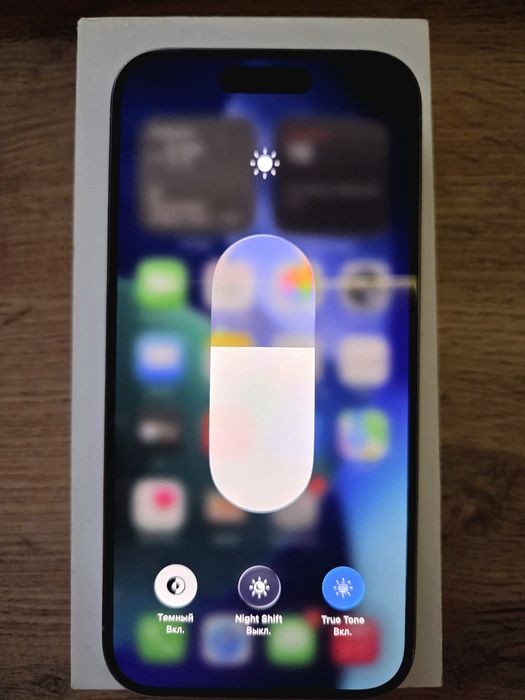 Iphone 15 pro 256 gb.