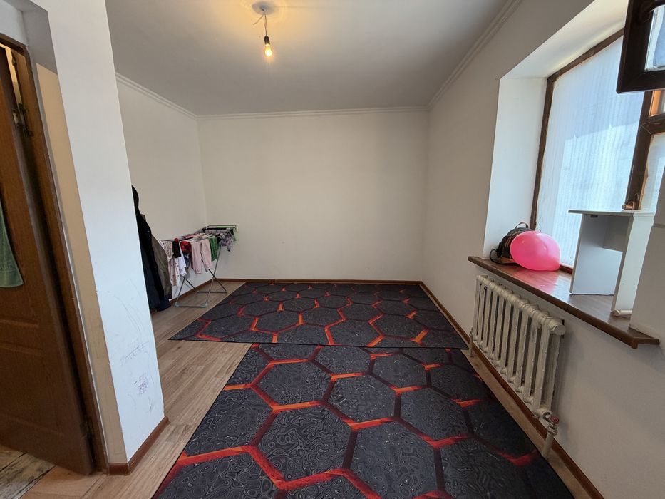 Левый Берегтен 2-комн квартира