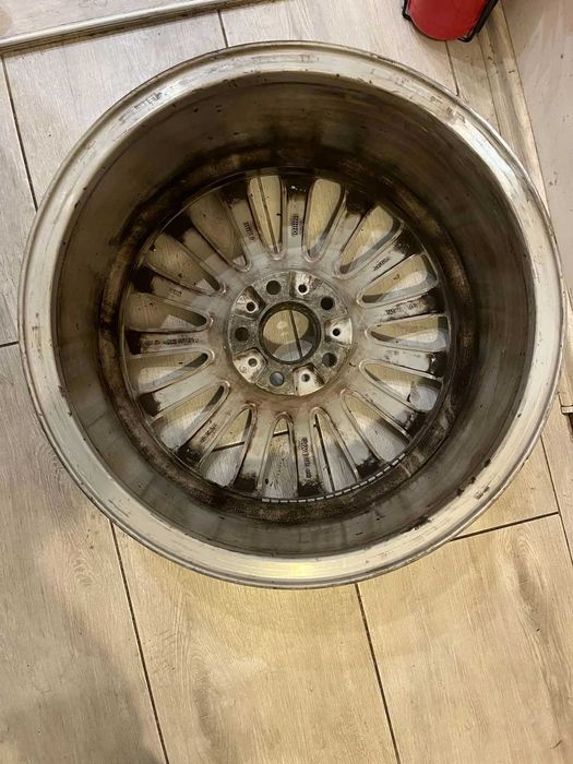 19" BWM джанти с гуми, 3+1, 15 спици.