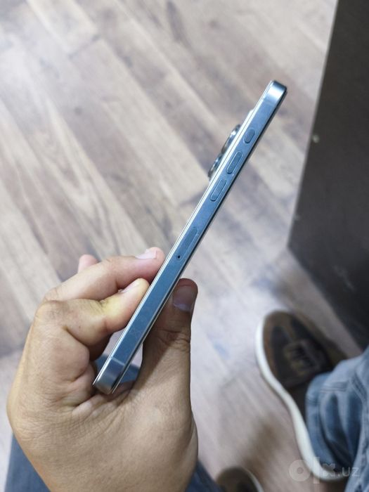Iphone 16 pro max satiladi