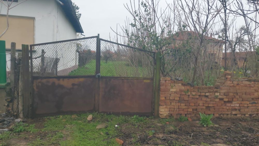 Парцел в регулация