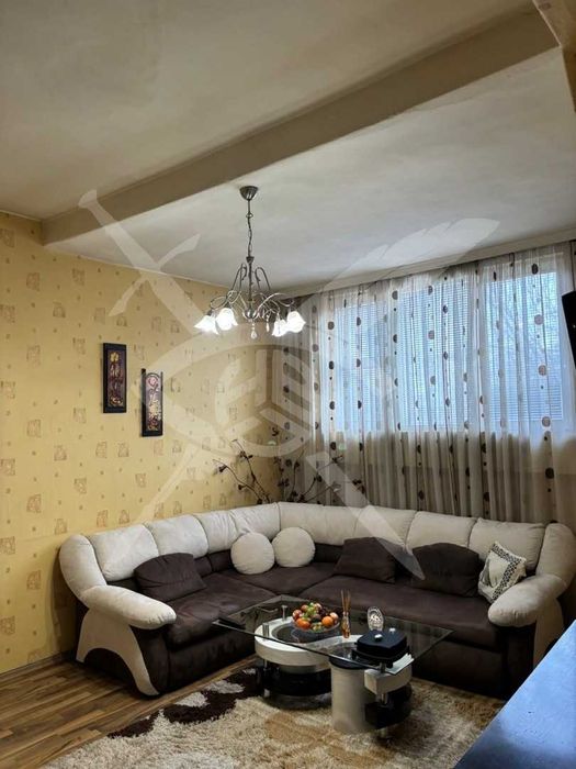 Тристаен апартамент в жк. Илинден № 77373